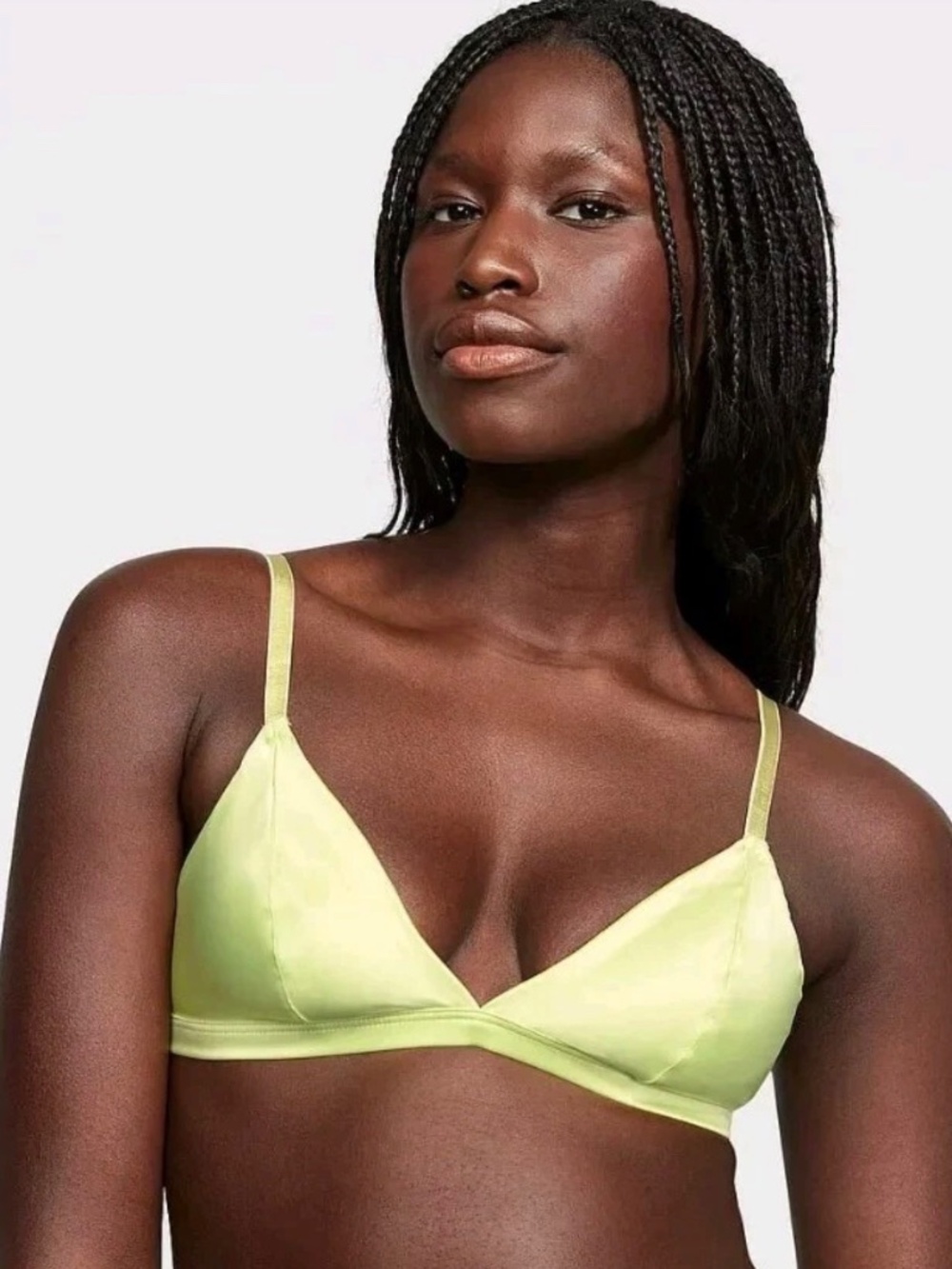 Victoria’s Secret Tease Wireless Triangle Bralette | S DD | NWT | Soft Feminine - Picture 2 of 9